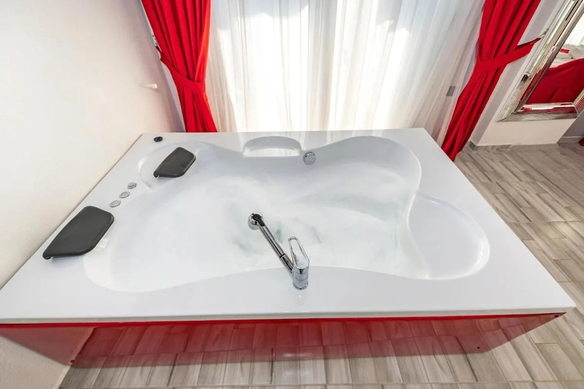 פאטהיה Olive Oyl - Villa With Private Pool For 6 People In Hisaronue